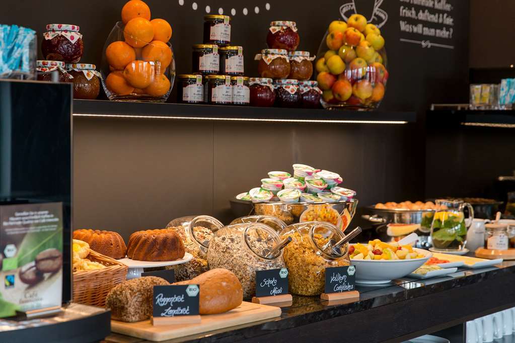 Motel One Wien-Staatsoper Restoran foto